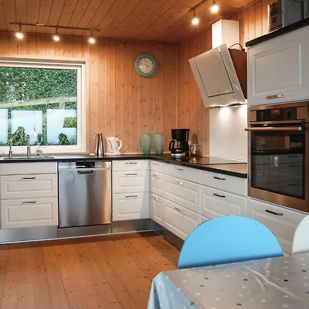בית נופש Two-bedroom In Bjert *